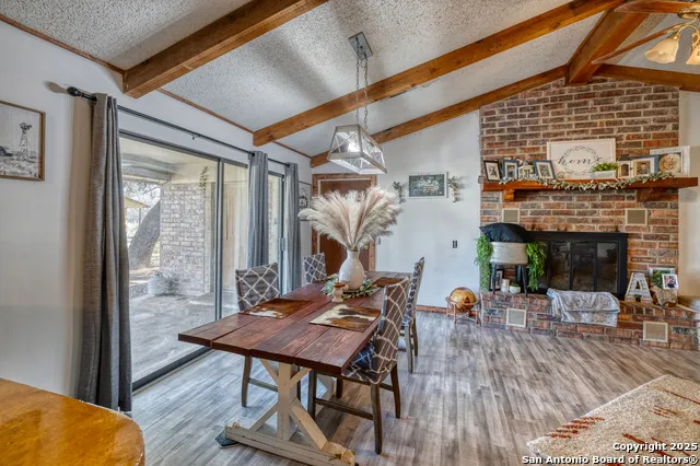 36 Pecan Dr Leakey, TX 78873